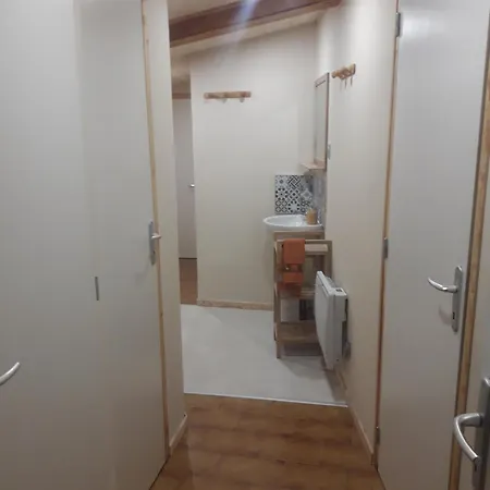 D'etape Et De Sejour De Vendégház *