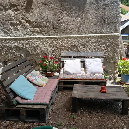 Vendégház D'etape Et De Sejour De Méolans